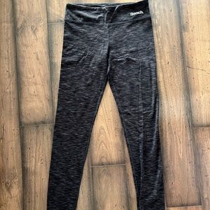 Bench leggings size medium